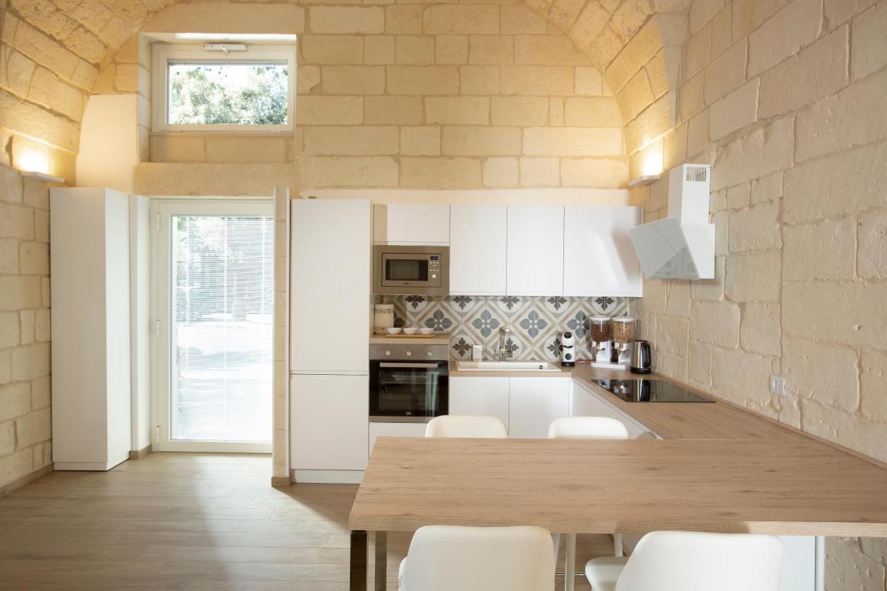 DonCarlo Suite Relais - parcheggio gratuito Lecce Esterno foto